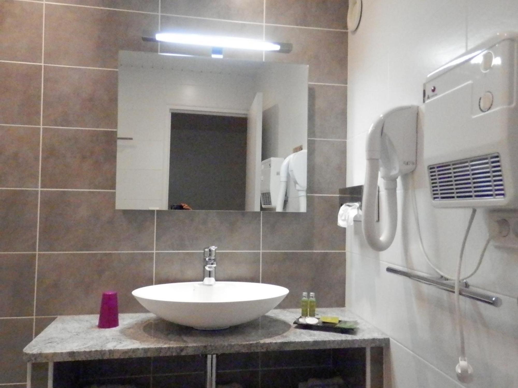 Bristol Logis Cit'Hotel Perigueux Centre Périgueux Quarto foto